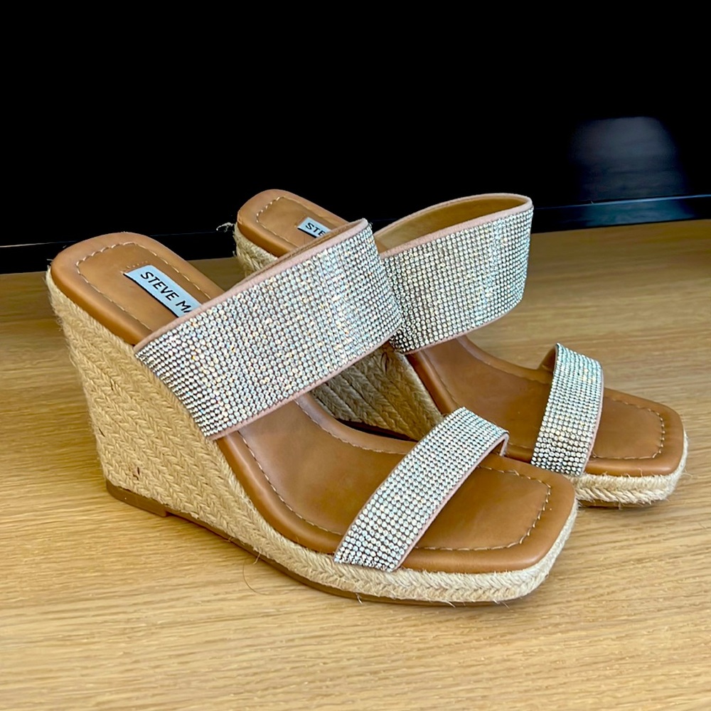 Steve Madden rhinestone wedges